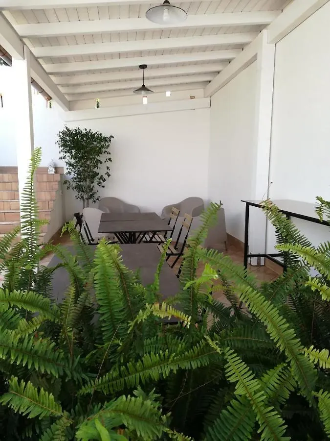 B&B Bianco Sale Rilievo Bed & Breakfast