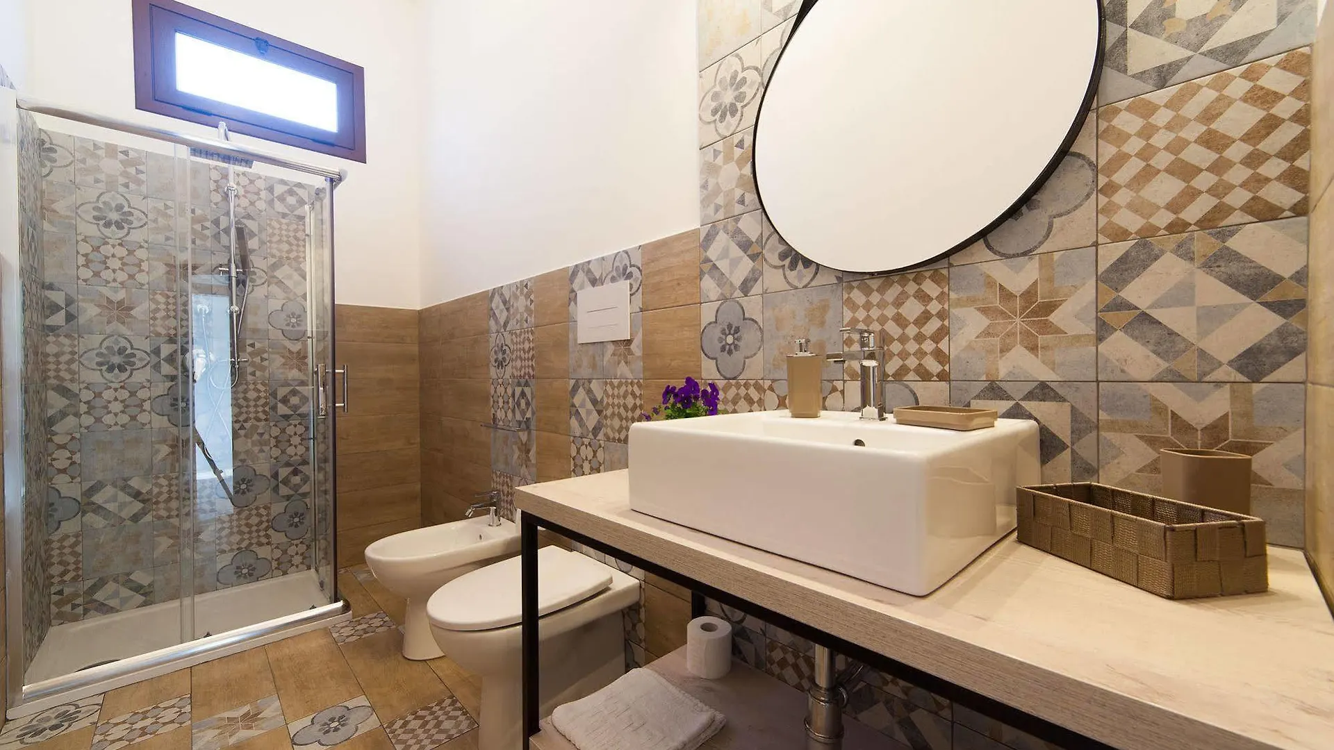 B&B Bianco Sale Rilievo 0*,